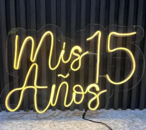 aviso mis 15 aÑos neon flex